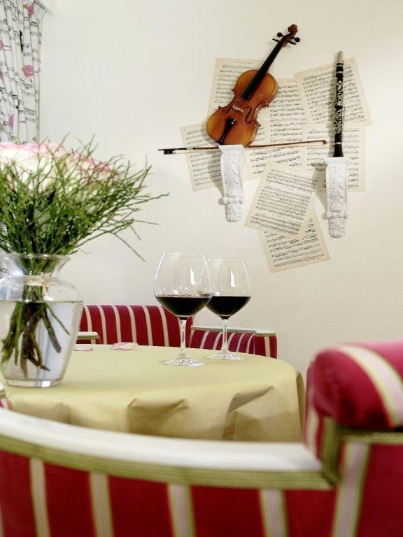 Romantik Hotel Der Adelshof Schwabisch Hall Bagian luar foto