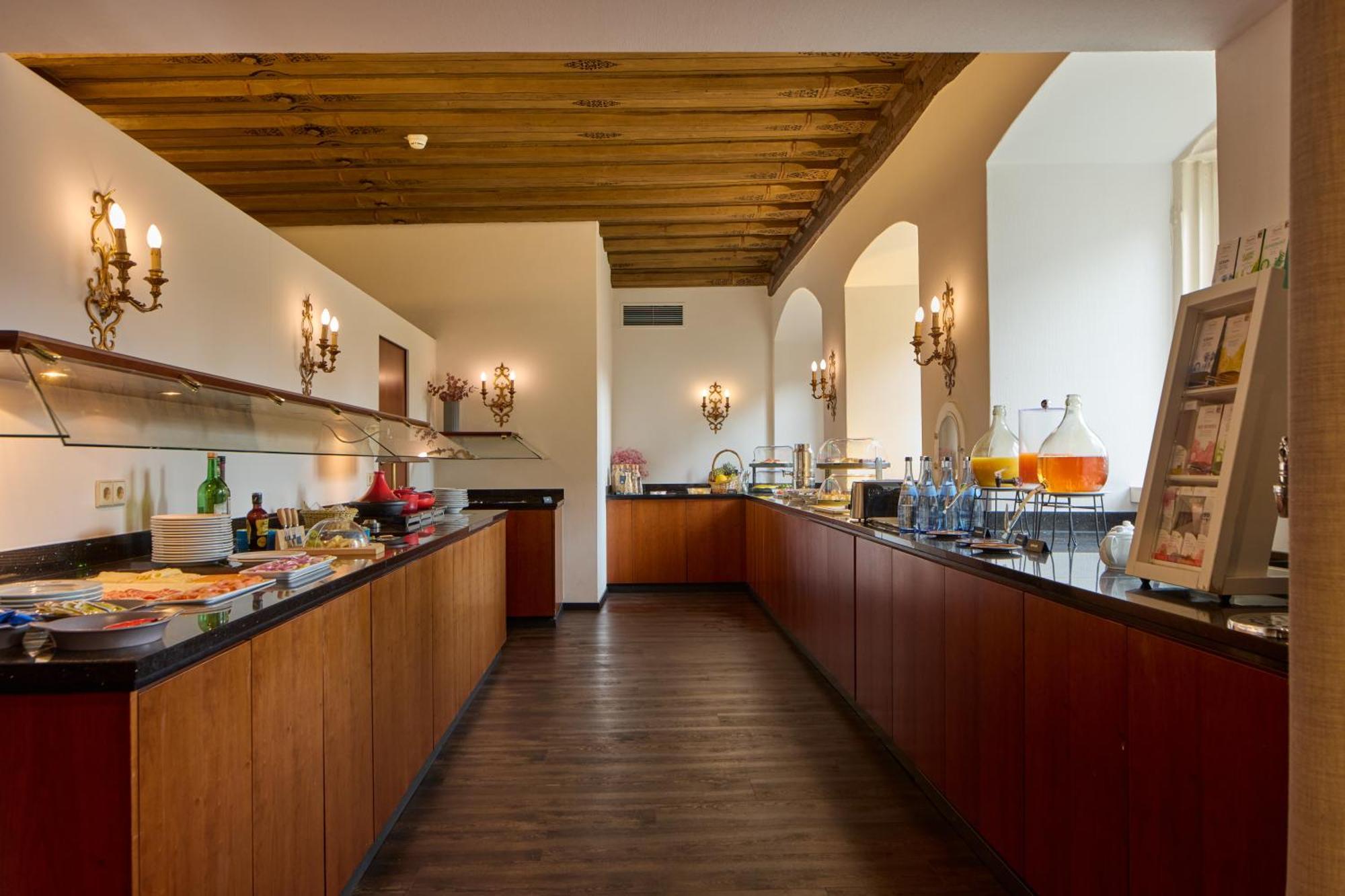 Romantik Hotel Der Adelshof Schwabisch Hall Bagian luar foto